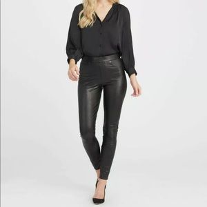 SPANX Leather Like Ankle Skinny Pants